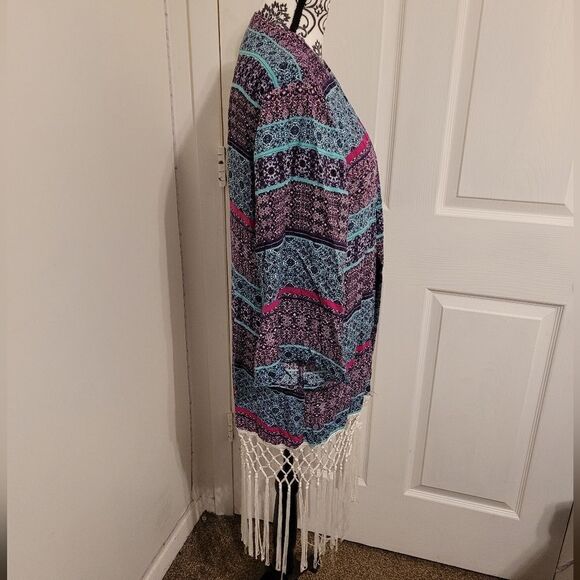 Copperkey kimono open front with Fringe - Picture 2 of 7